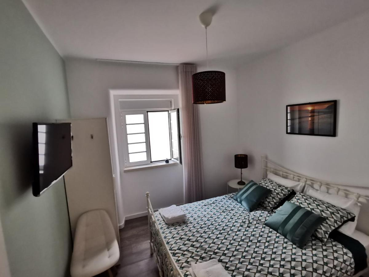 Апартаменты Casa Na Onda Subvila Назаре Экстерьер фото